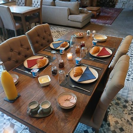 フジュロル Manoir La Cerise Bed & Breakfast エクステリア 写真
