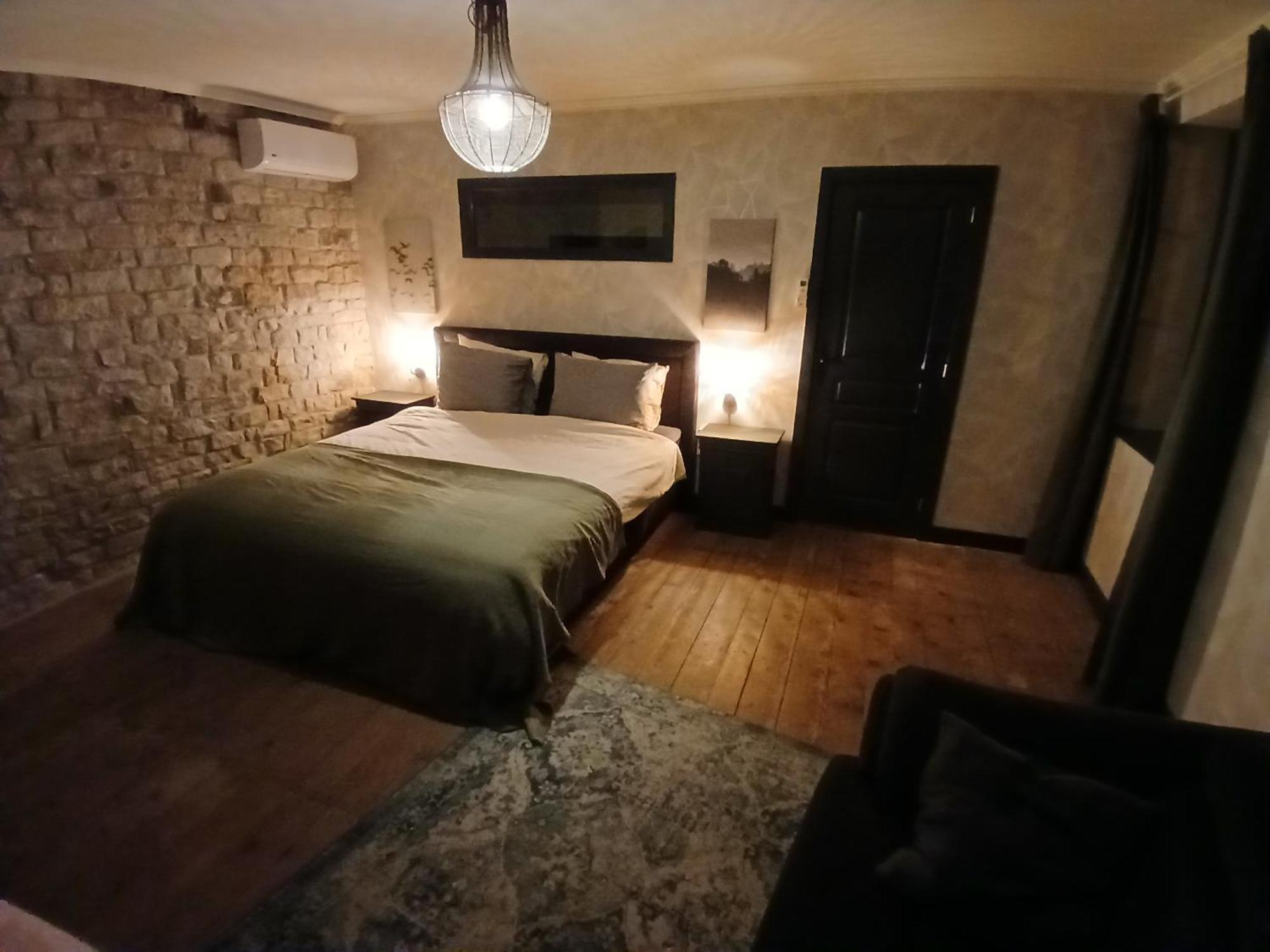 フジュロル Manoir La Cerise Bed & Breakfast エクステリア 写真